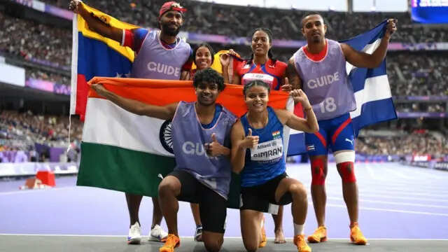 रक्षिता और सिमरन: दृष्टिबाधित धावकों की प्रेरणादायक यात्रा