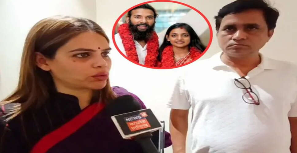 मोनालिसा की शादी पर विवाद: वकील ने उठाए गंभीर सवाल