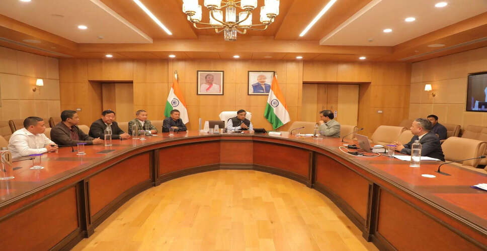 कार्बी आंगलोंग में सैनीक स्कूल की स्थापना के लिए उच्च स्तरीय टीम का दौरा