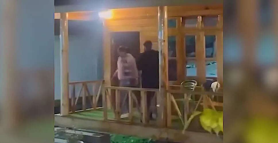 गुजरात के पर्यटकों पर अरुणाचल प्रदेश में रिसॉर्ट स्टाफ के साथ दुर्व्यवहार का आरोप