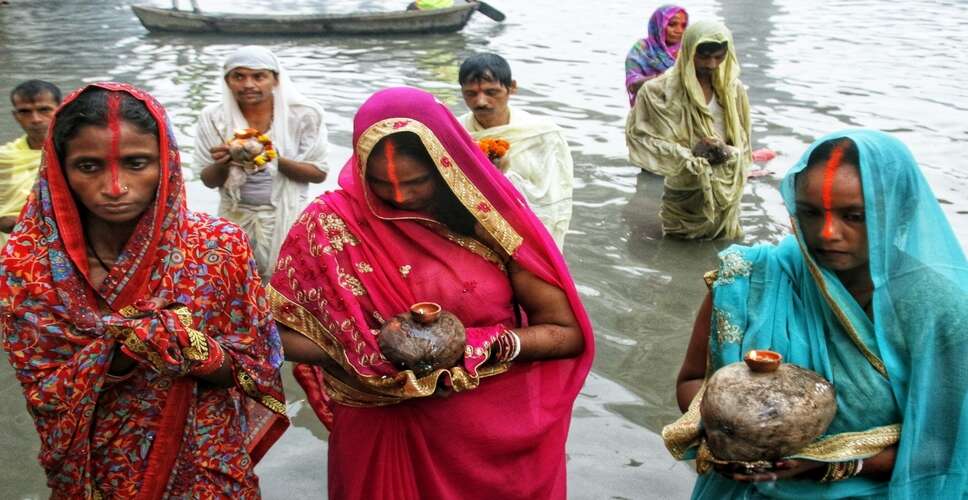 दिल्ली में छठ पूजा के मौके पर 19 नवंबर को 'ड्राई डे' घोषित