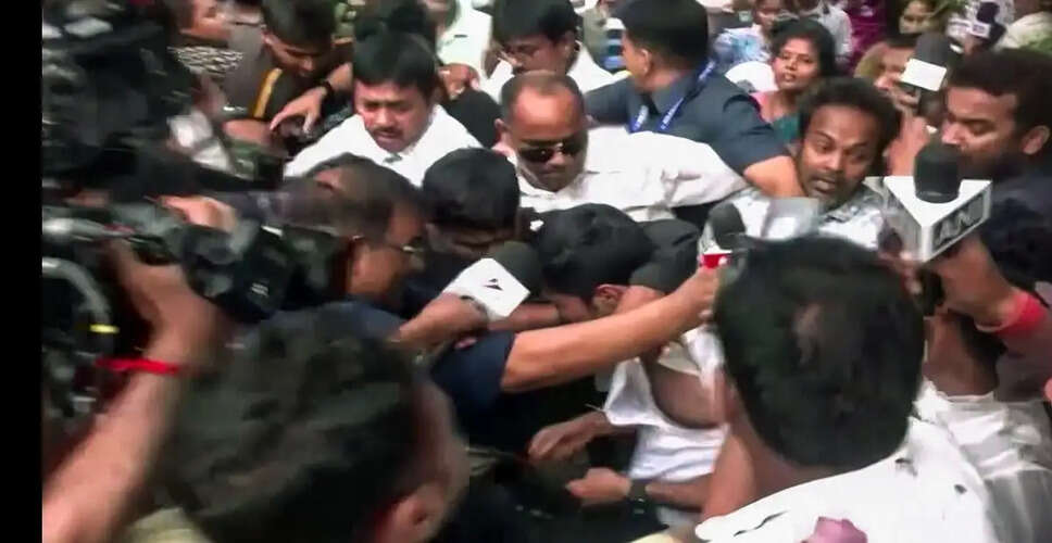 पश्चिम बंगाल में तृणमूल कांग्रेस सांसद पर हमला, ममता बनर्जी ने भाजपा पर लगाया आरोप