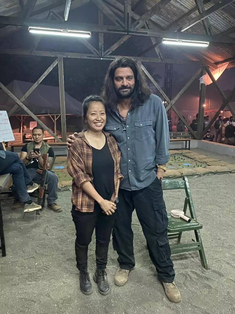 पूना गुरंग: उत्तर-पूर्वी कलाकारों की यात्रा और चुनौतियाँ