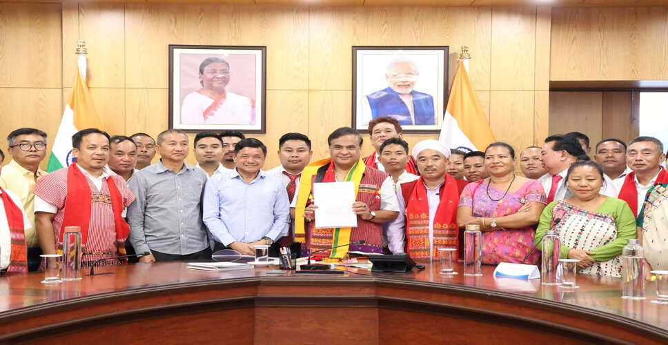 मुख्यमंत्री ने FHASM के साथ बैठक में त्रिपक्षीय वार्ता की आवश्यकता जताई