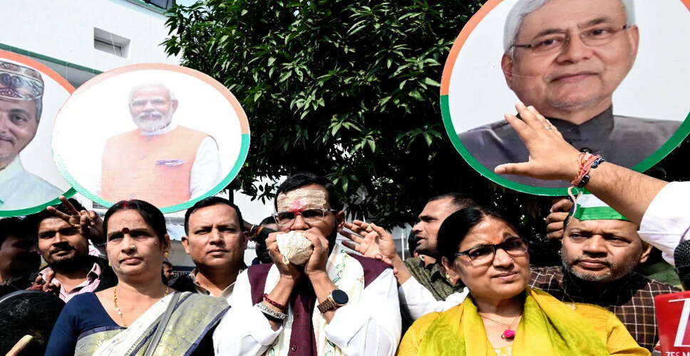 बिहार में नीतीश कुमार की जीत: एनडीए की रणनीति और महिला मतदाताओं की भूमिका