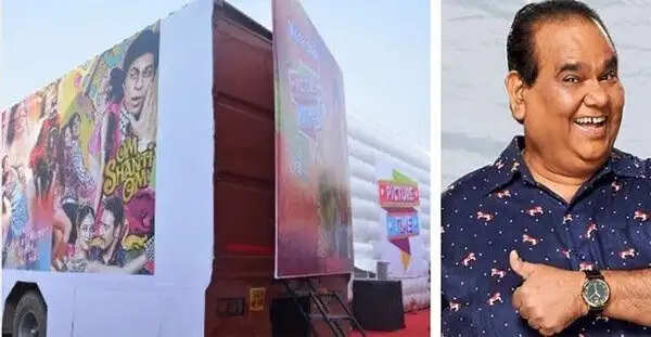 सतीश कौशिक का अनोखा मोबाइल सिनेमा: गांवों में फिल्में दिखाने की नई पहल