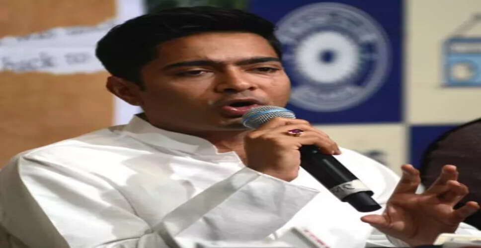 अभिषेक बनर्जी ने ईडी कार्यालय में किया पेशी, स्कूल नौकरी मामले में पूछताछ