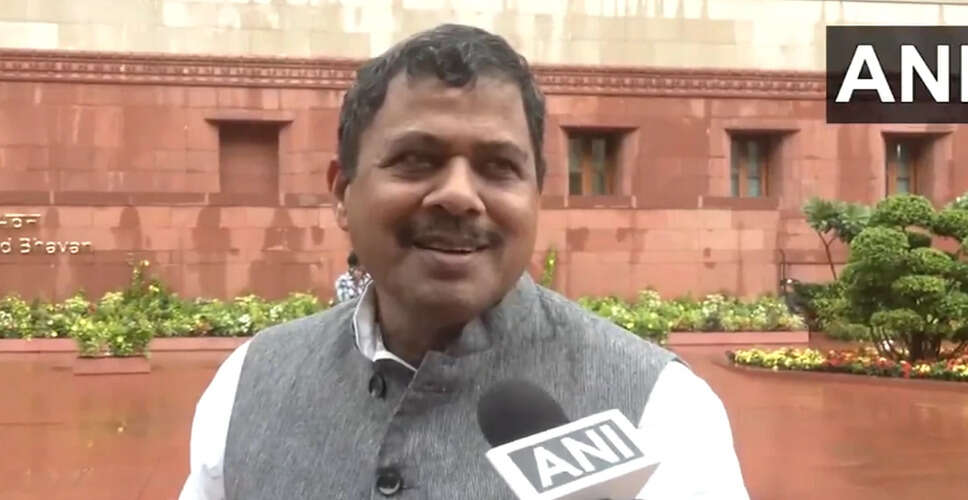जेडीयू सांसद गिरधारी यादव ने बिहार में मतदाता सूची पुनरीक्षण पर उठाए सवाल