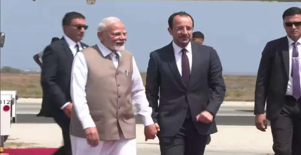 प्रधानमंत्री मोदी का साइप्रस दौरा: व्यापार और सुरक्षा पर चर्चा