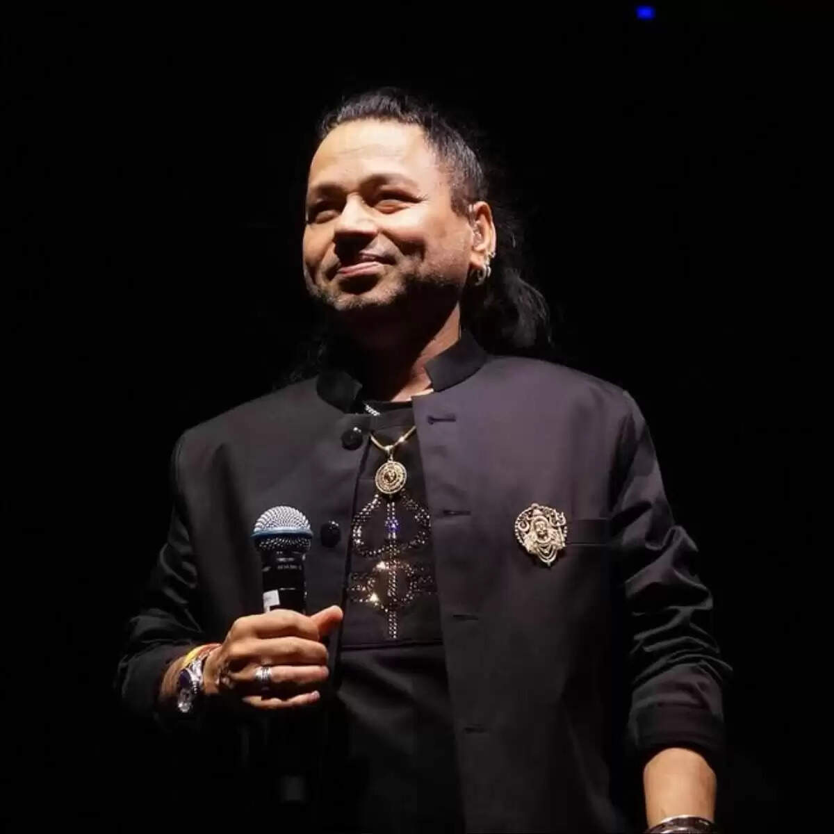 कैलाश खेर का गाना: शादी में बजने वाला, लेकिन असल में क्या है इसका मतलब?