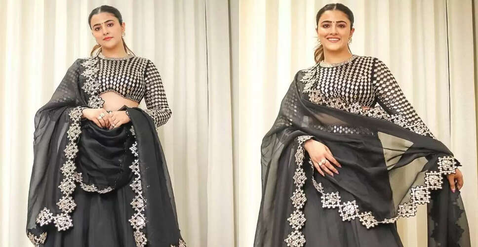 Nupur Sanon की फैशन लाइन पर सोशल मीडिया का गुस्सा, कीमतें बनीं चर्चा का विषय
