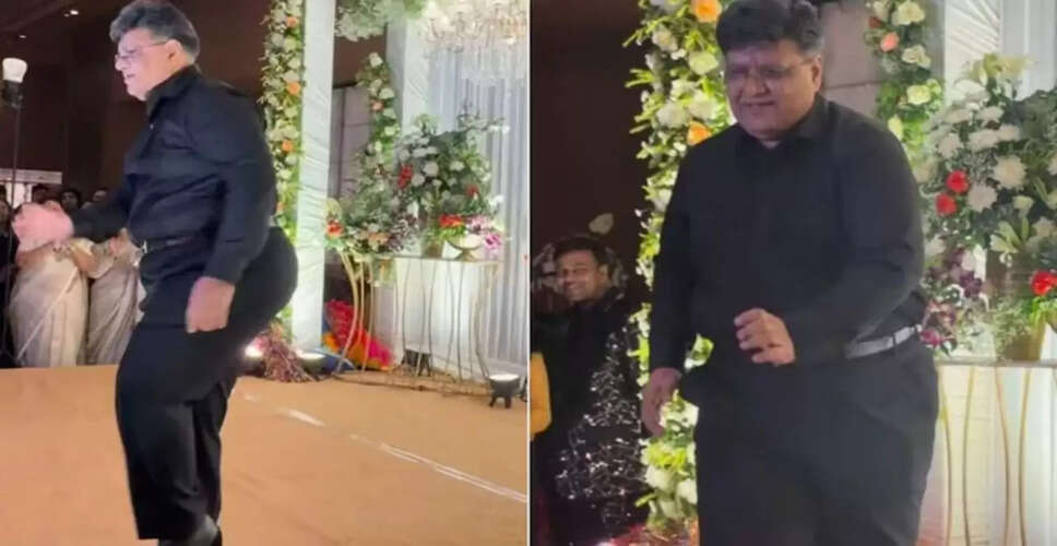 पिता का दिल छू लेने वाला डांस वीडियो, बेटी की शादी में मचाया धमाल