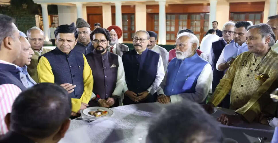 प्रधानमंत्री मोदी ने विभिन्न देशों में गए प्रतिनिधियों से की मुलाकात