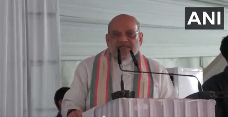 अमित शाह का पुंछ दौरा: पाक गोलाबारी से प्रभावित परिवारों से मिले