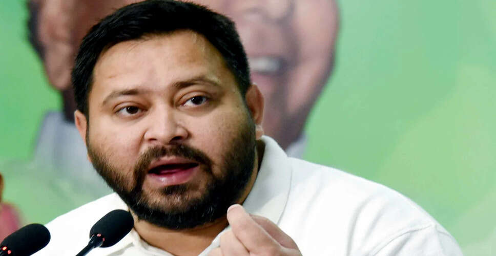 बिहार में तेजस्वी यादव का मंत्री जिबेश मिश्रा पर हमला, पत्रकार के साथ दुर्व्यवहार का आरोप