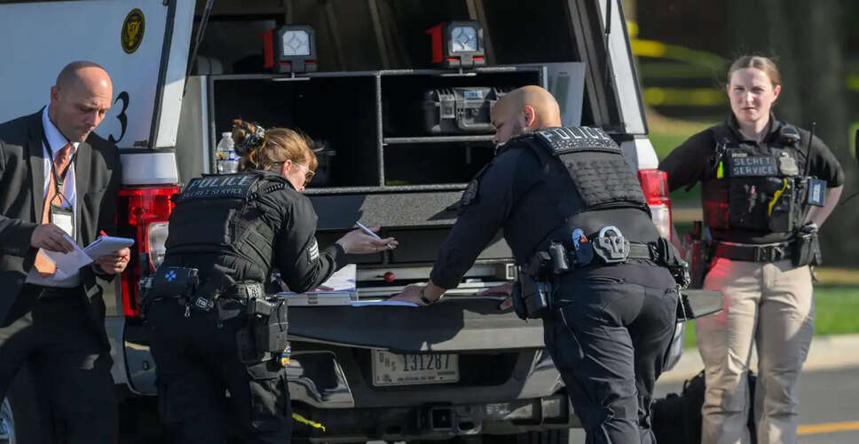 फेयरफील्ड में हाई स्कूल ग्रेजुएशन समारोह में गोलीबारी से मची अफरा-तफरी