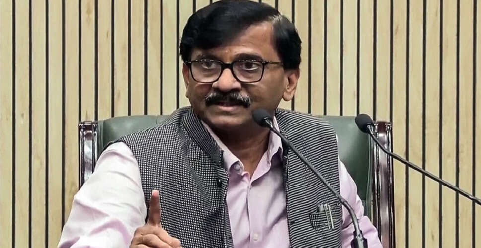 शिवसेना सांसद संजय राउत ने त्रि-भाषा नीति पर सरकार को चेताया
