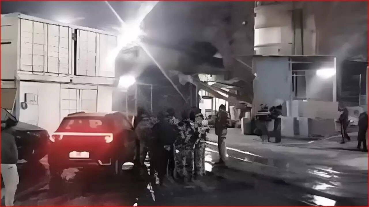 चमोली में ट्रेन टक्कर: 60 लोग घायल, स्थिति स्थिर