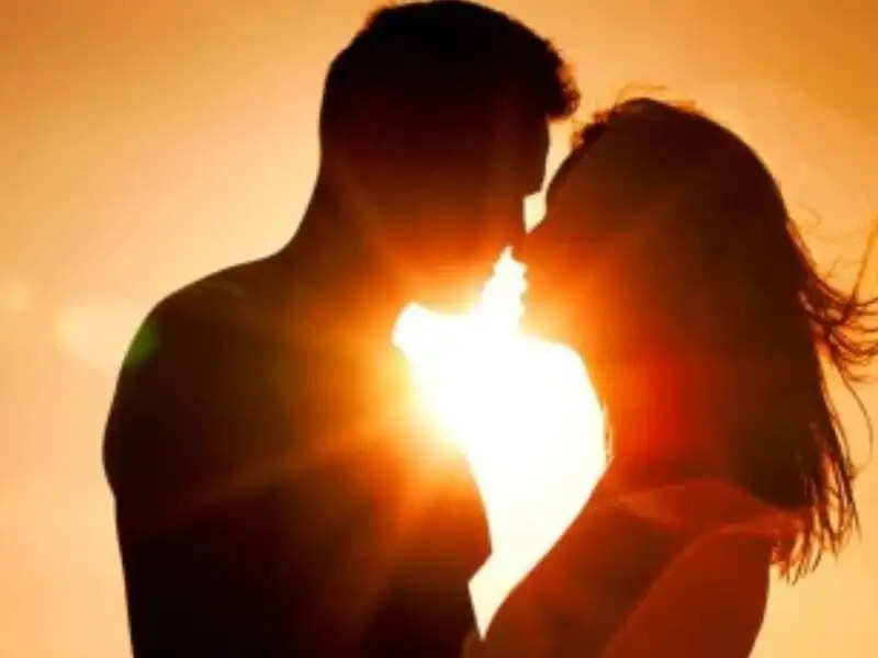 शारीरिक संबंध बनाने के लिए वर्जित तिथियाँ और स्थान