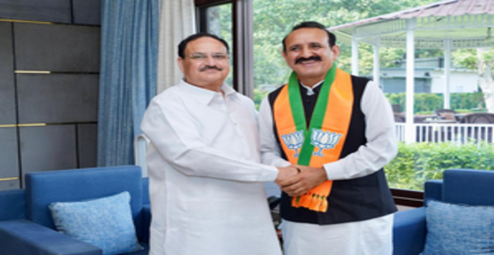 हिमाचल प्रदेश के पूर्व सीएम वीरभद्र सिंह के करीबी रहे सुभाष चंद मंगलेट भाजपा में शामिल