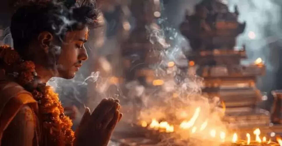 कुलदेवता और कुलदेवी की पूजा का महत्व और प्रभाव