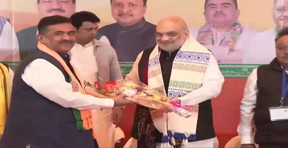 अमित शाह ने पश्चिम बंगाल में भाजपा नेताओं के साथ की बैठक, ममता बनर्जी पर कसा तंज