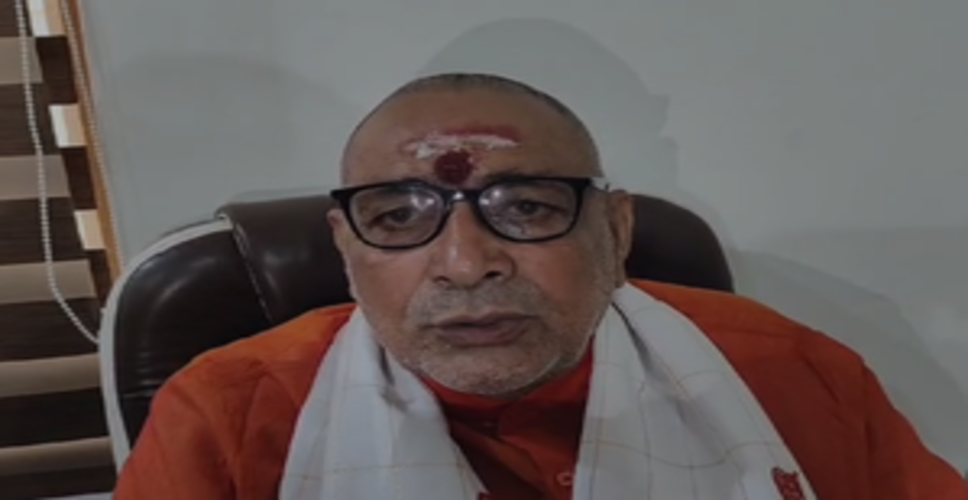 गांधी परिवार ने भारत का किया शोषण, अंबेडकर की तरह पूजे जाएंगे पीएम मोदी : गिरिराज सिंह