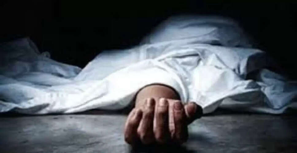 केरल में किसान की आत्महत्या पर बीजेपी और कांग्रेस का विरोध प्रदर्शन