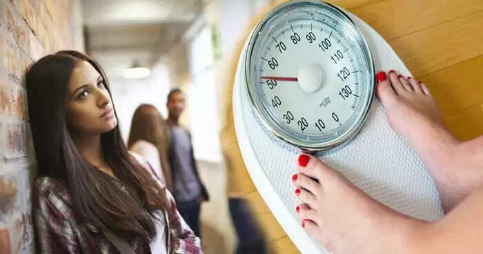 प्यार में वजन बढ़ने के कारण: जानें क्यों होता है ऐसा