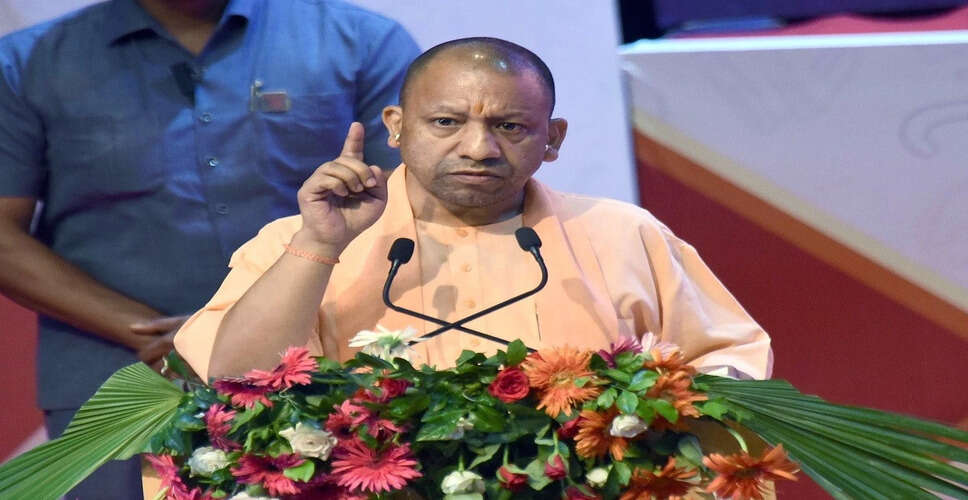 योगी आदित्यनाथ का मथुरा और कानपुर में सरकारी कार्यालयों के एकीकृत संकुल बनाने का निर्देश