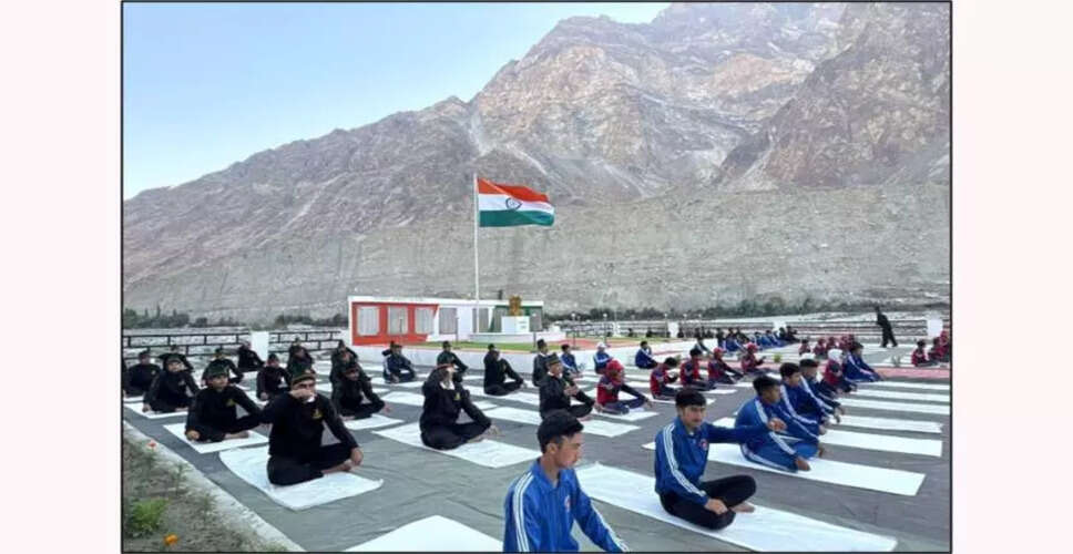 भारतीय सेना द्वारा अंतरराष्ट्रीय योग दिवस का वैश्विक उत्सव