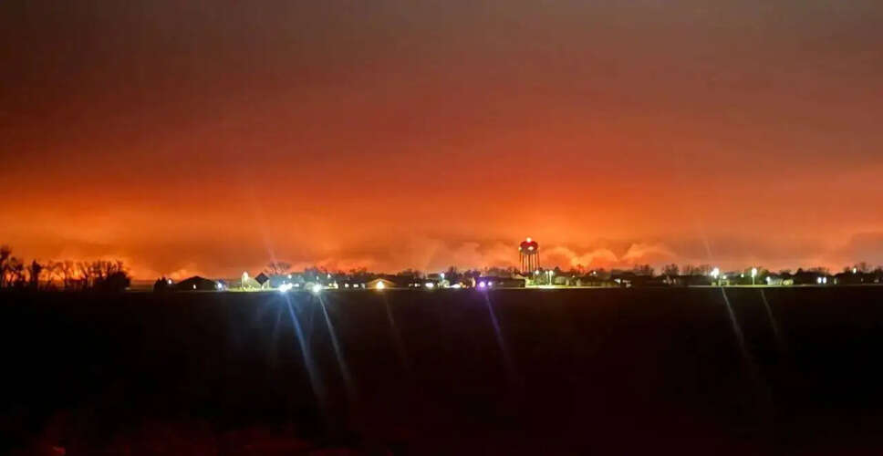 नेब्रास्का में जंगल की आग से प्रभावित क्षेत्र में निवासियों को निकासी का आदेश