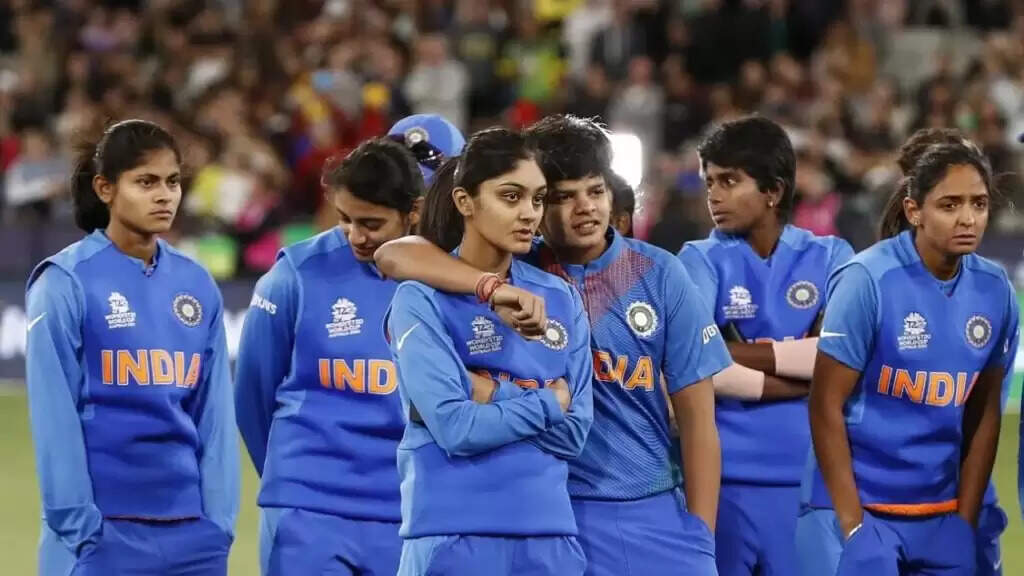 ऑस्ट्रेलिया के खिलाफ टीम इंडिया की घोषणा, 15 खिलाड़ियों को मिला मौका