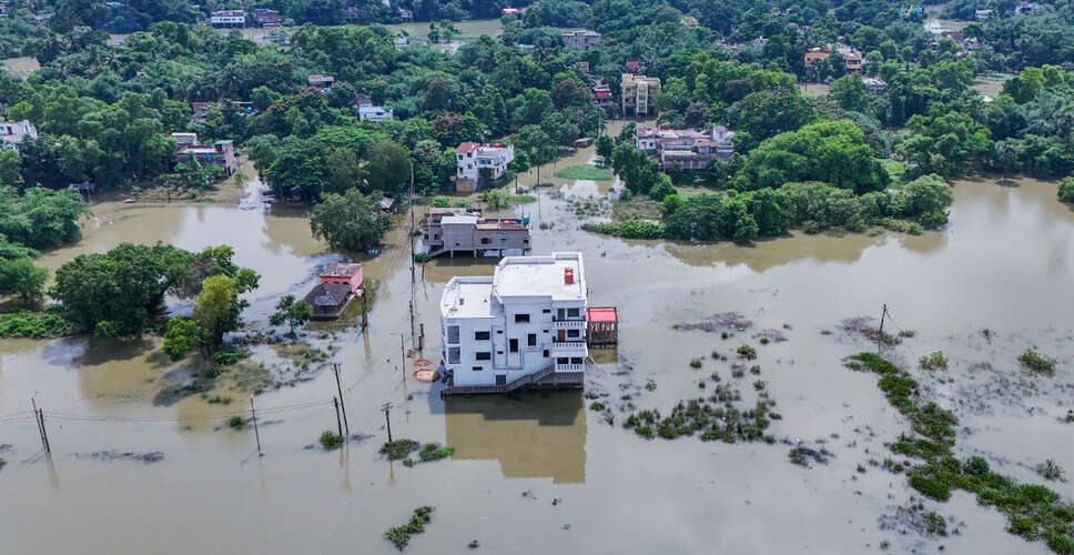 झारखंड में भारी बारिश से बाढ़ की चेतावनी, 19 जिलों पर असर