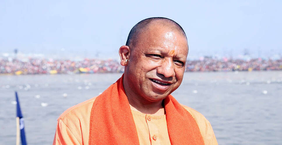 योगी आदित्यनाथ और सपा ने विमान हादसे के कारण कार्यक्रम किए स्थगित