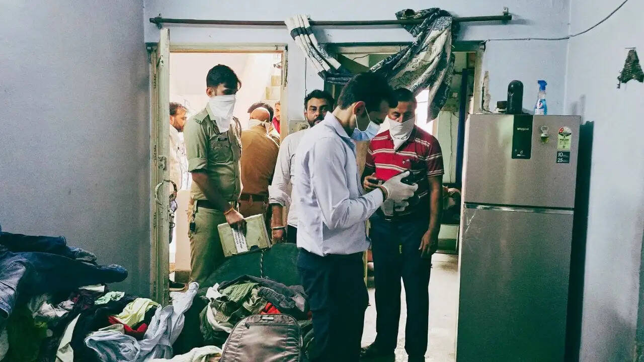 बरेली में प्रॉपर्टी डीलर और उसके पालतू कुत्ते की आत्महत्या की दुखद घटना