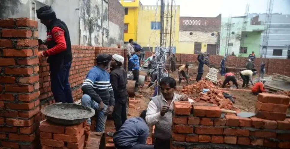 संभल में वक्फ बोर्ड की संपत्तियों पर प्रशासन की जांच शुरू