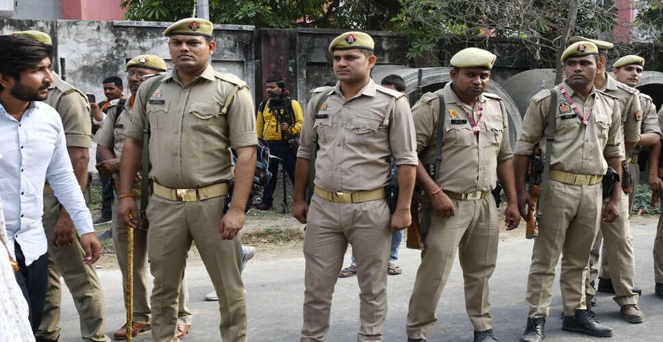 जातिगत हिंसा का मामला: इटावा में कथा वाचकों का सिर मुंडवाने की घटना