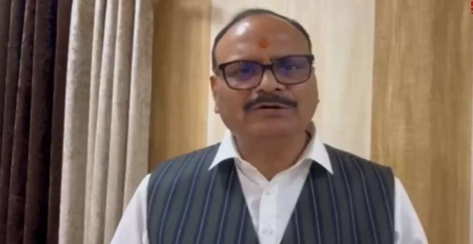 बृजेश पाठक का अखिलेश यादव पर हमला: कुर्सी से दूर होने का आरोप