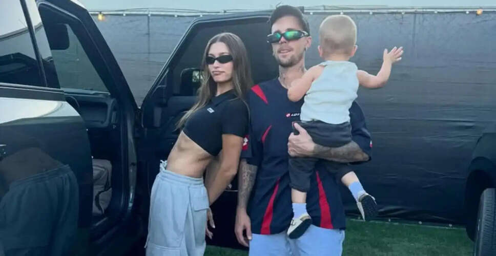 जस्टिन बीबर ने कोचेला में किया शानदार प्रदर्शन, पत्नी ने साझा की भावुक तस्वीरें