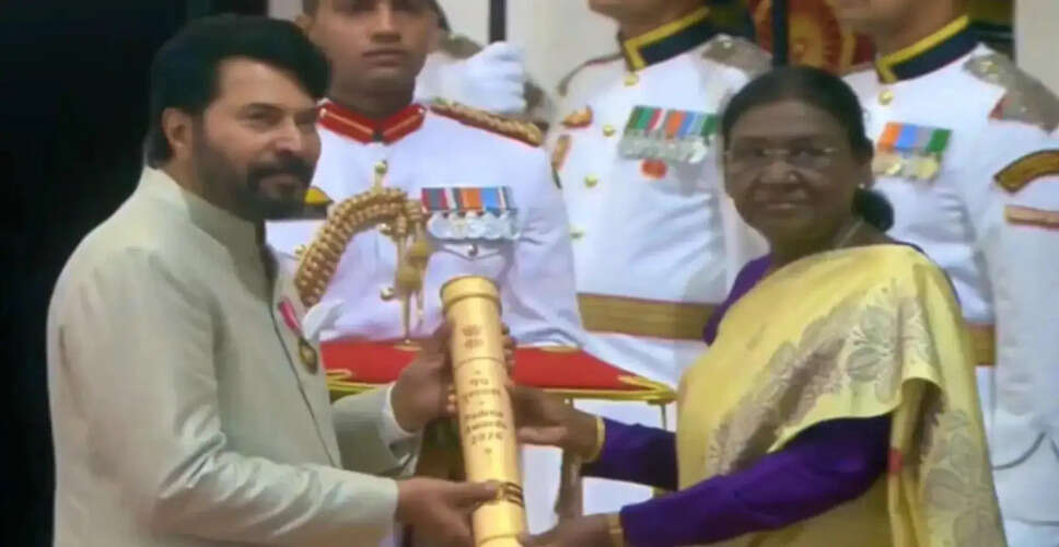 मामूट्टी को मिला पद्म भूषण, परिवार के साथ राष्ट्रपति भवन में किया सम्मानित