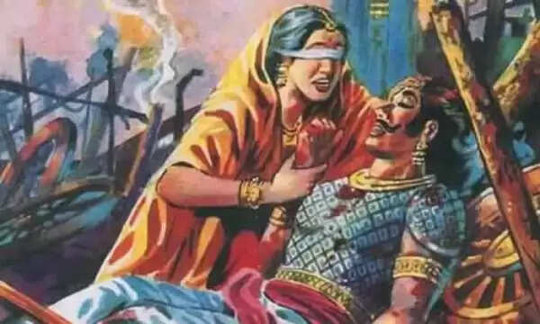 धृतराष्ट्र और गांधारी की कहानी: संतान की परवरिश का महत्व