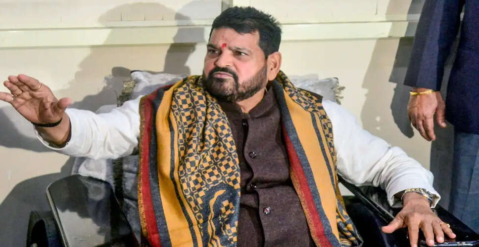 उत्तर प्रदेश में कैबिनेट विस्तार की तैयारी, बृजभूषण शरण सिंह की नाराजगी