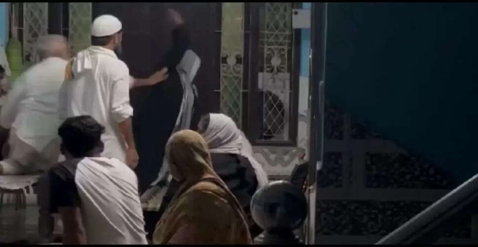 बागपत में महिला के साथ मौलवी द्वारा दुष्कर्म का मामला, चार आरोपी गिरफ्तार