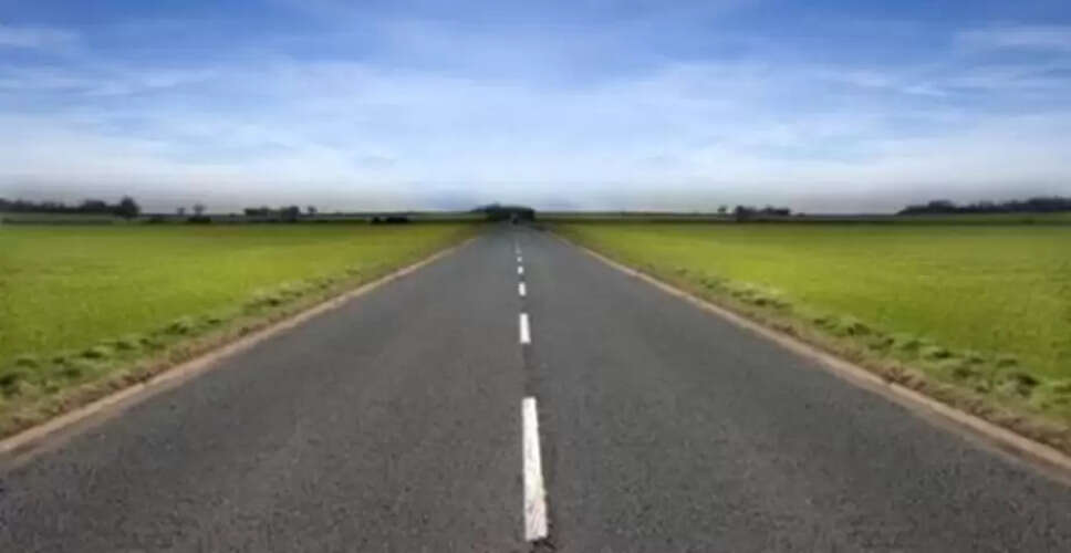 सड़क पर सफेद रेखाओं का महत्व और अर्थ