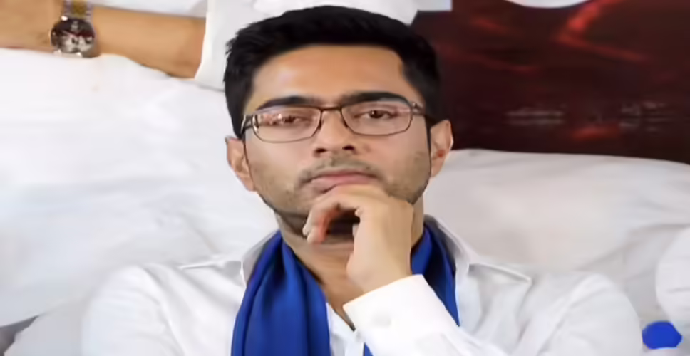 कलकत्ता हाईकोर्ट ने अभिषेक बनर्जी की विदेश यात्रा पर लगाई रोक