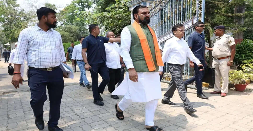 बिहार में वाहन निषेध दिवस: मुख्यमंत्री और मंत्री ने पैदल चलकर दिखाई पहल