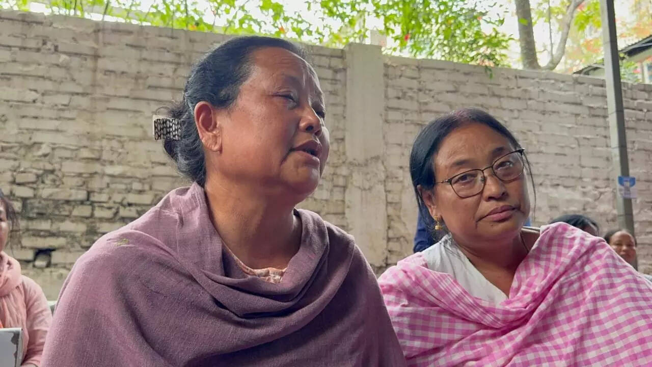 बिश्नुपुर में मौरटर हमले से प्रभावित परिवार की दर्दनाक कहानी