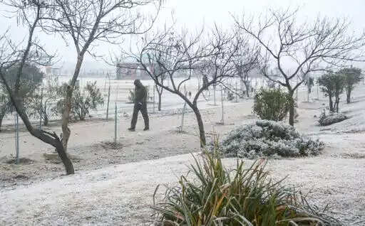 उत्तर भारत में सर्दी का कहर: ठंड और कोहरे से प्रभावित जीवन