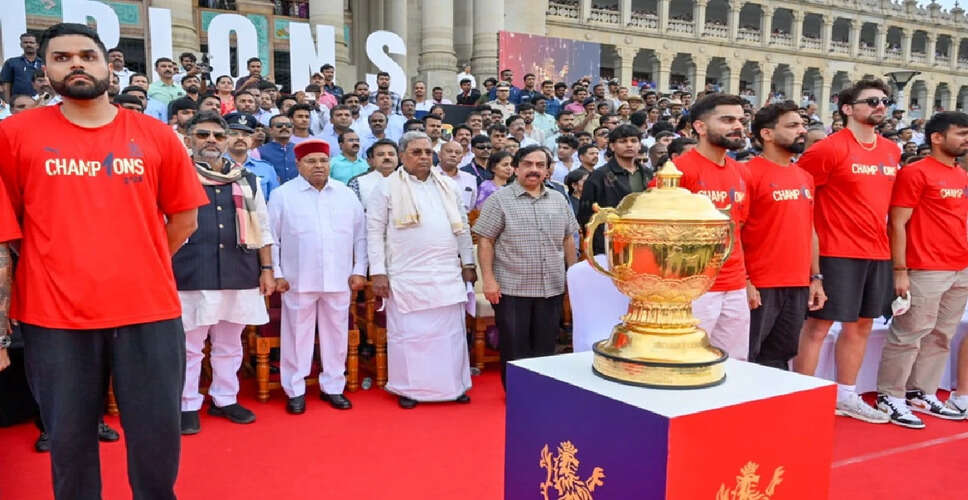 बेंगलुरु में आरसीबी की जीत के जश्न में भगदड़, 11 की मौत
